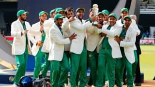 Srinagar hails Pakistan's triumph in ICC Champions Trophy 2017 while Delhi mourns India's defeat